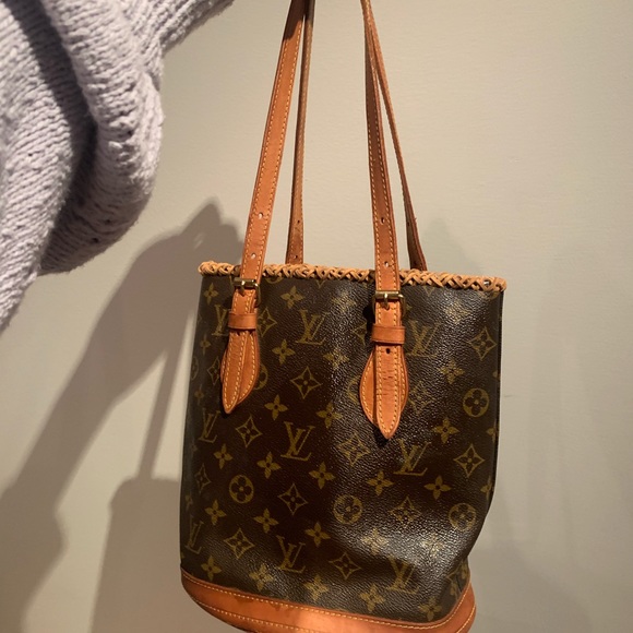 Boho Louis Vuitton Petite bucket bag - Picture 2 of 6